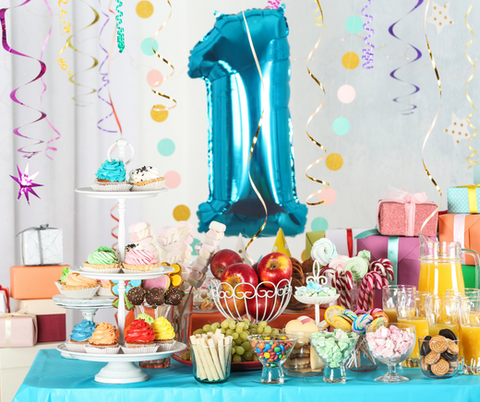 table-de-fete-decoree-pour-anniversaire-1-an