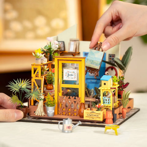 Rolife DIY miniature house - Maison de fleurs de Cathy