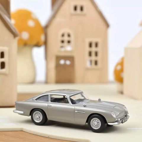 Aston Martin DB5 1963 Argent Birch Miniature 1:43 - NOREV